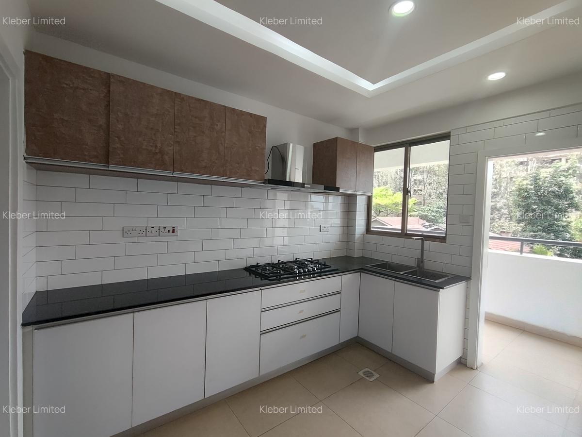 4 Bed Apartment with En Suite in Lavington - 13