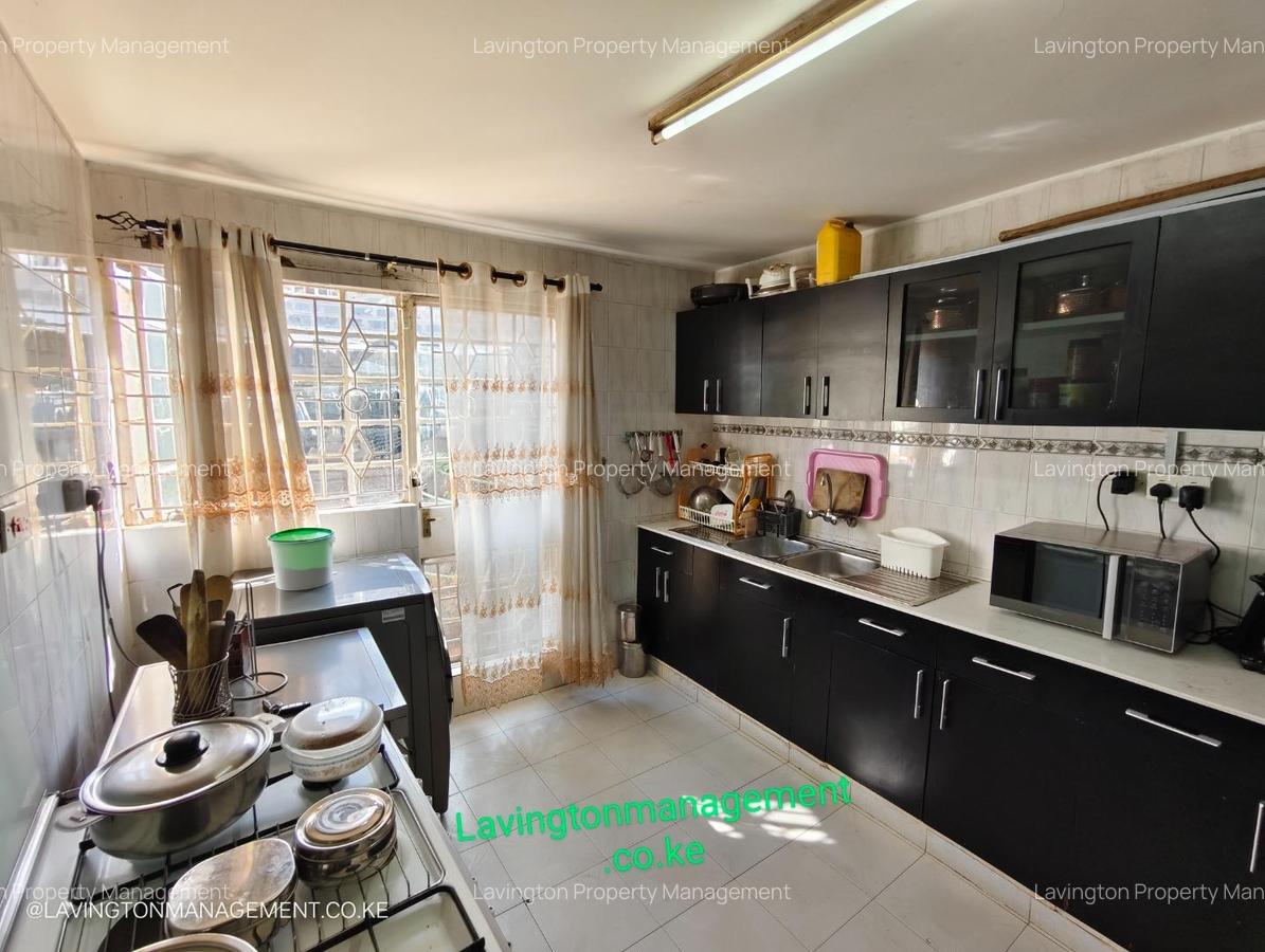 3 Bed Townhouse with En Suite at Lavington West Estate - 6