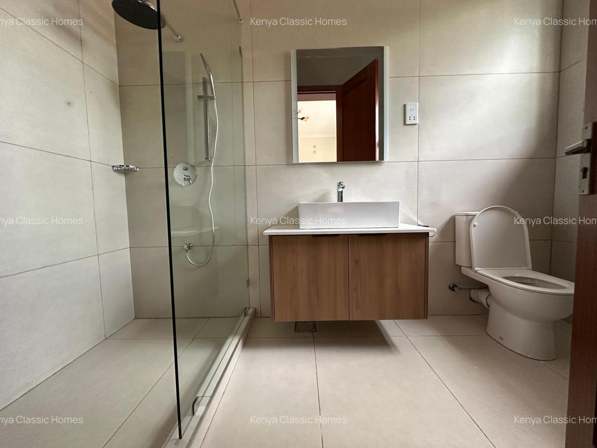 5 Bed Villa with En Suite at Loresho - 4