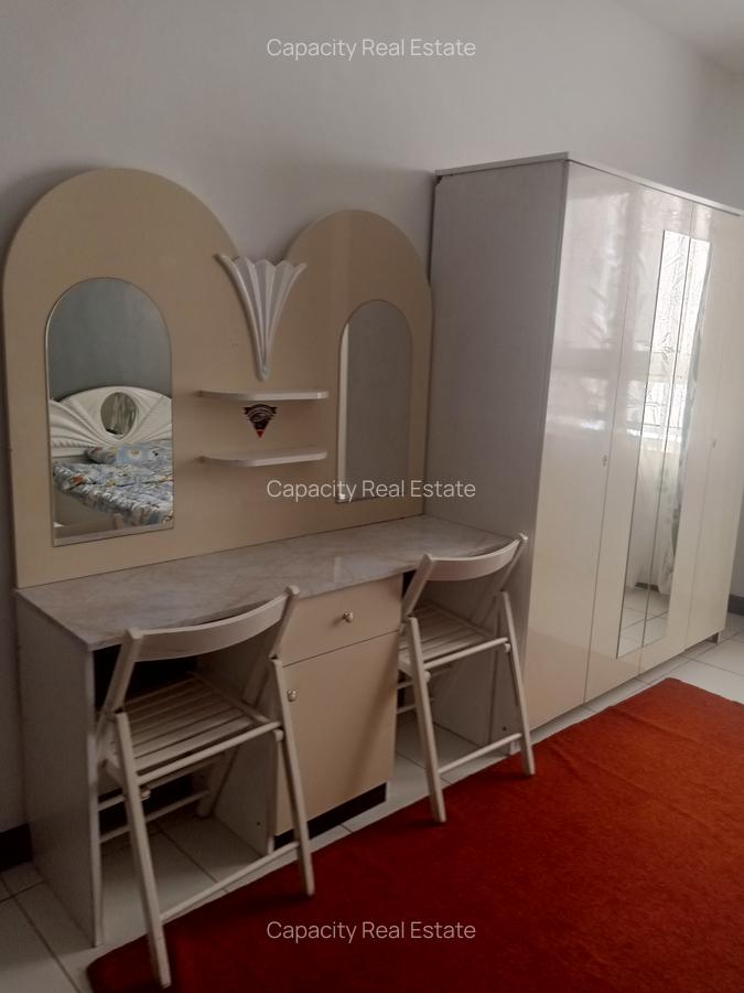 Serviced 2 Bed Apartment with En Suite in Westlands Area - 6