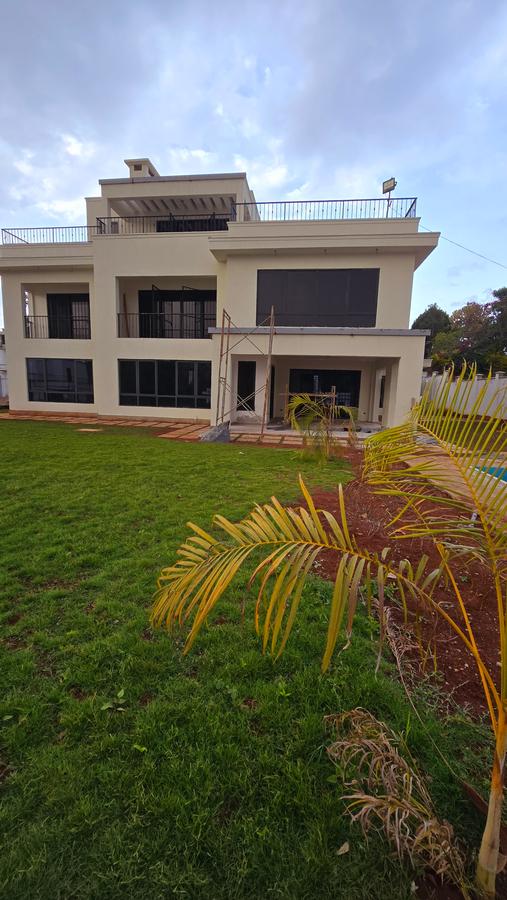 5 Bed House with En Suite in Kitisuru - 2