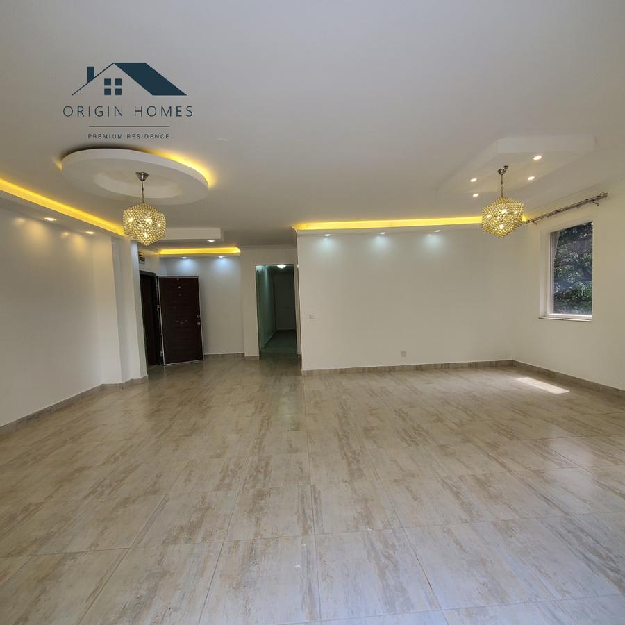 3 Bed Apartment with En Suite at Lavington - 4