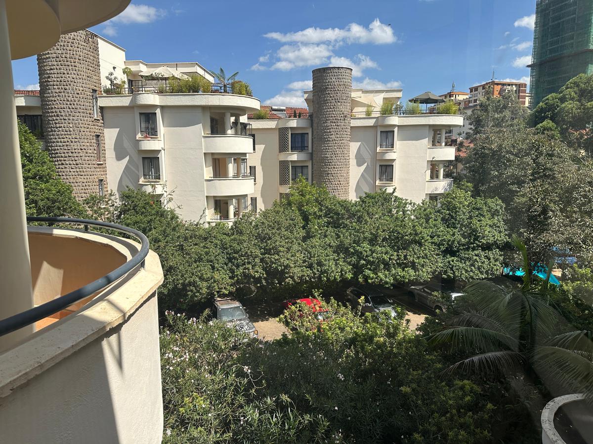 Serviced 3 Bed Apartment with En Suite in Lavington - 1