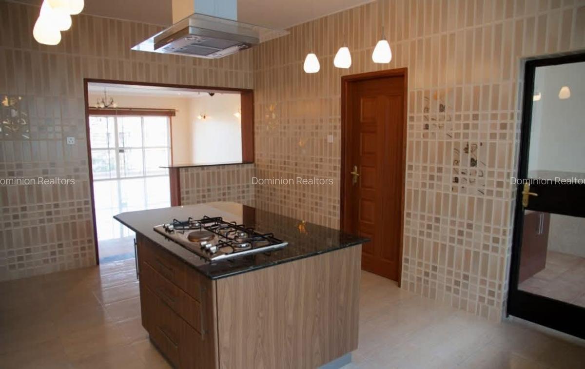 3 Bed Apartment with En Suite at Raphta Road - 11
