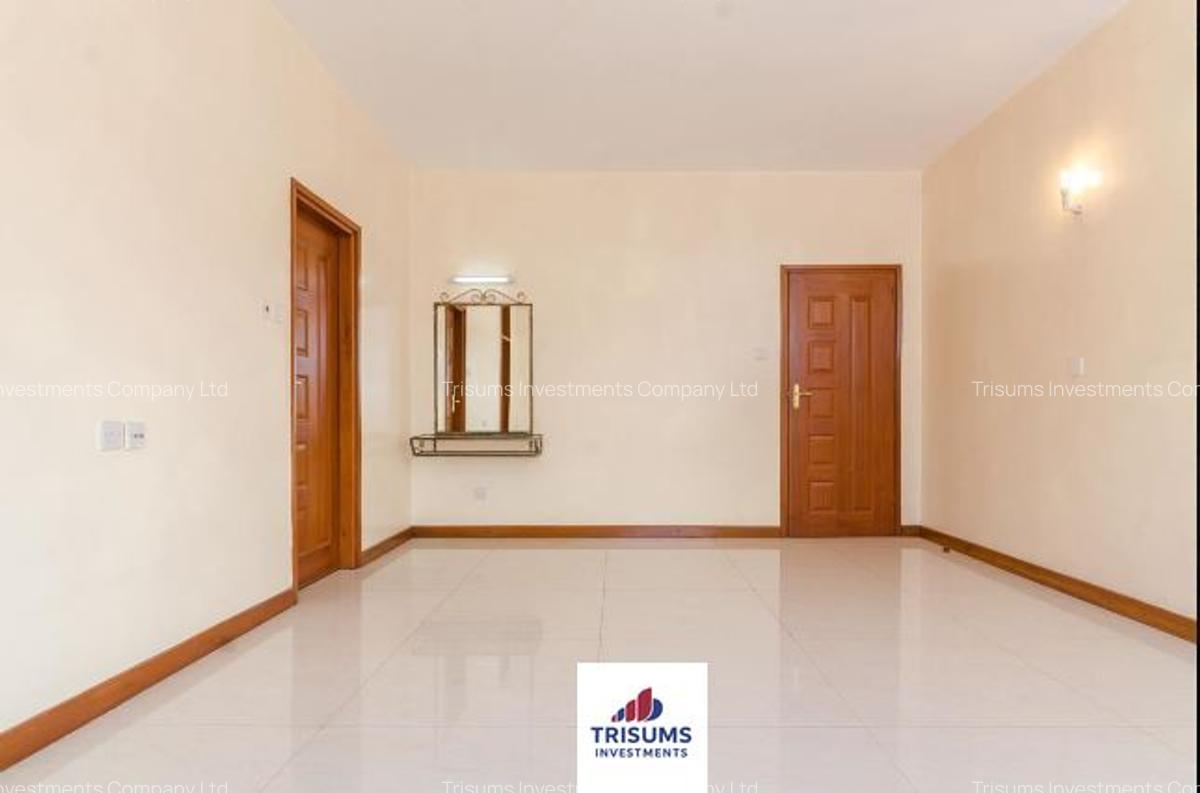 3 Bed Apartment with En Suite at Prp7+494 - 11