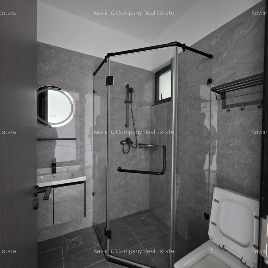 4 Bed Apartment with En Suite in Lavington - 17