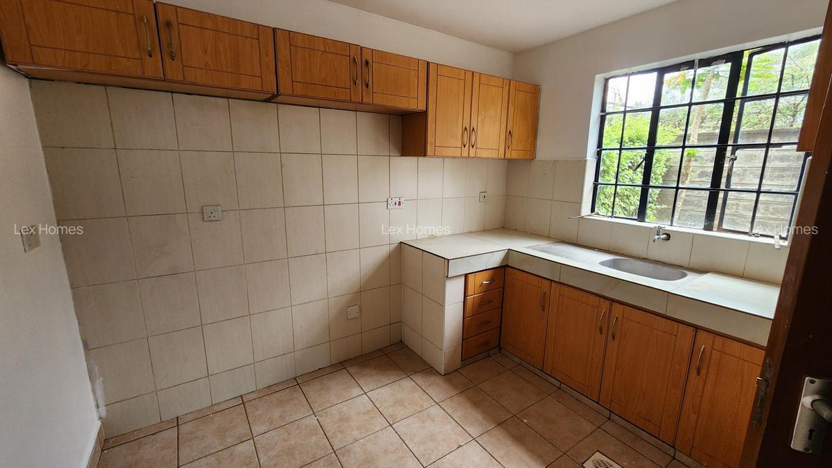 3 Bed House with En Suite at Masai Lodge - 7