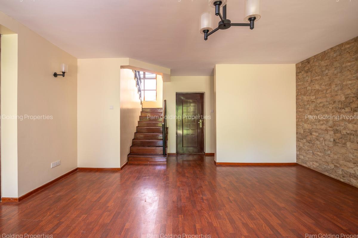 4 Bed Villa with Swimming Pool at Kiambu Road - 8