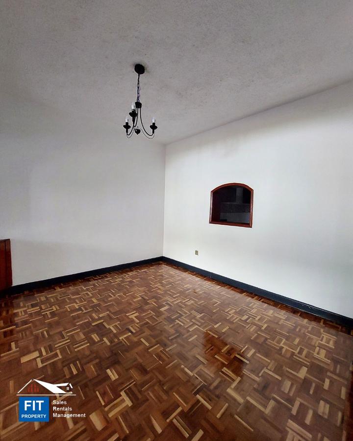 4 Bed Townhouse with En Suite in Westlands Area - 3