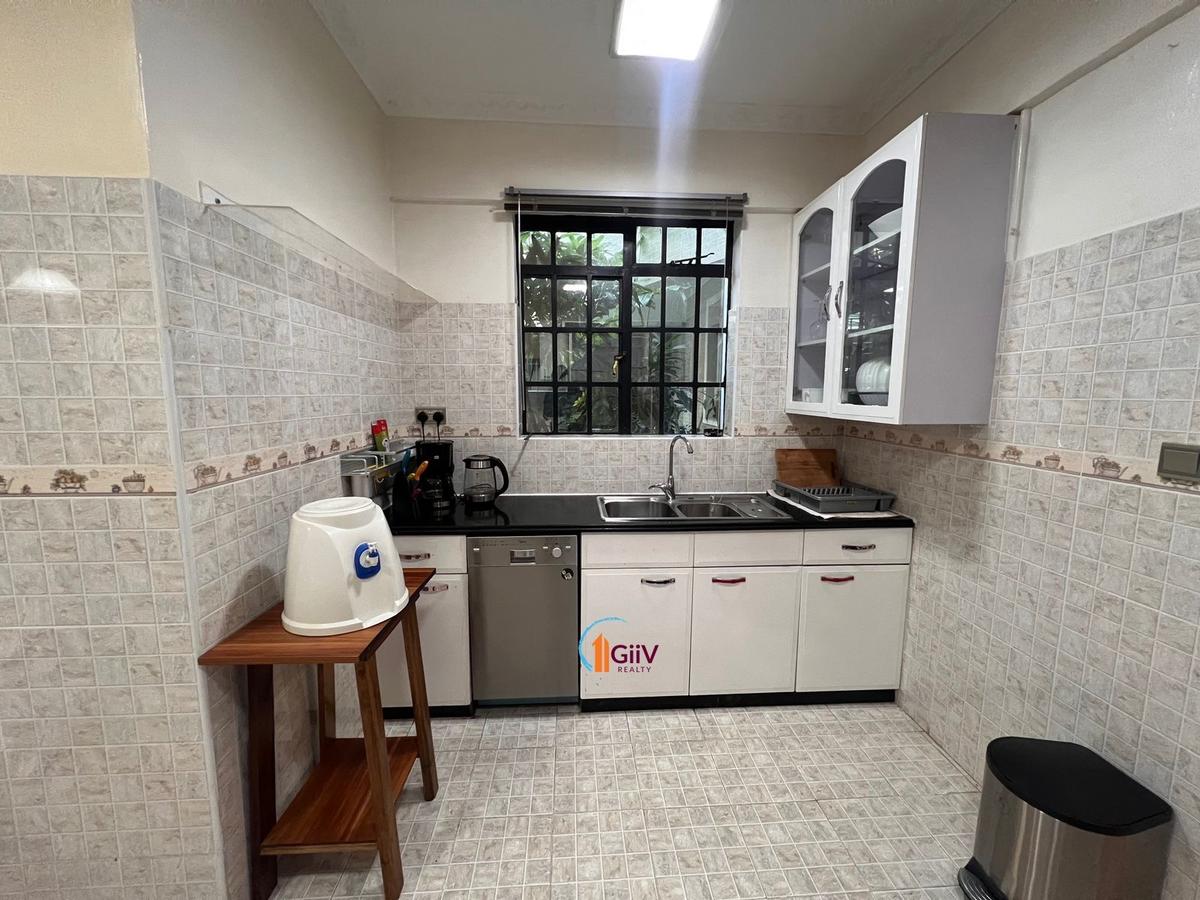 Serviced 2 Bed Apartment with En Suite in Nyari - 13