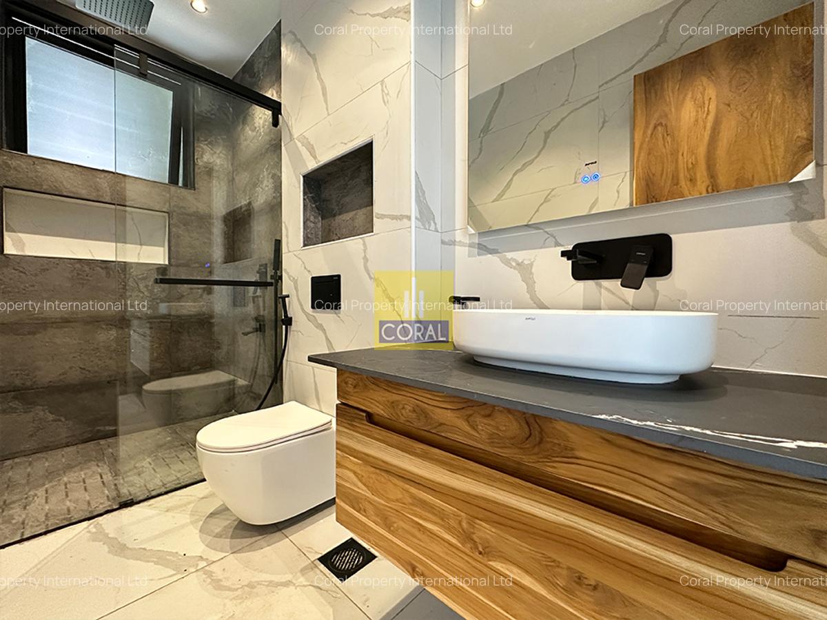 4 Bed Apartment in Westlands Area - 12