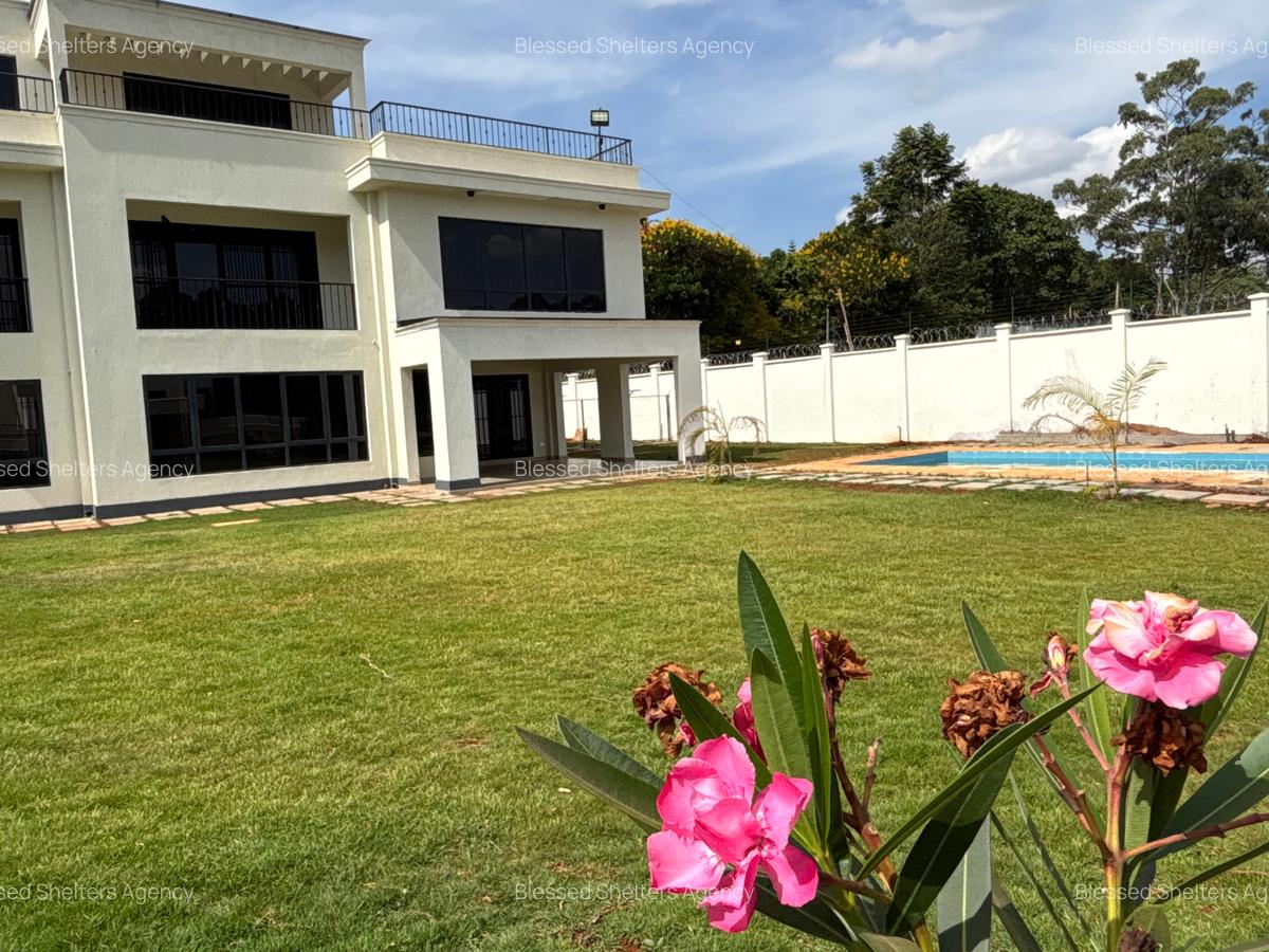 5 Bed Villa with En Suite in Loresho - 20