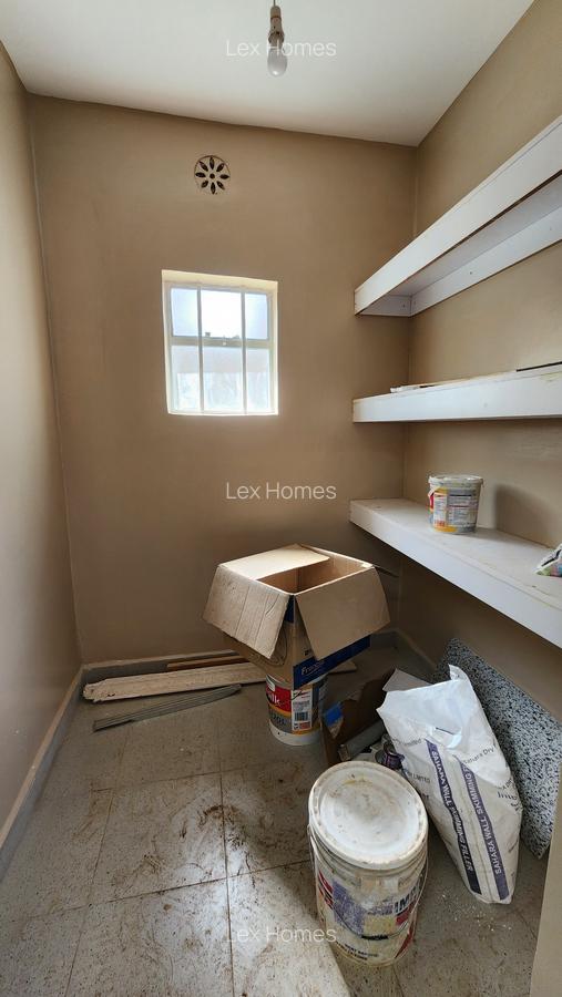 4 Bed House with En Suite at Forest Line Road - 10