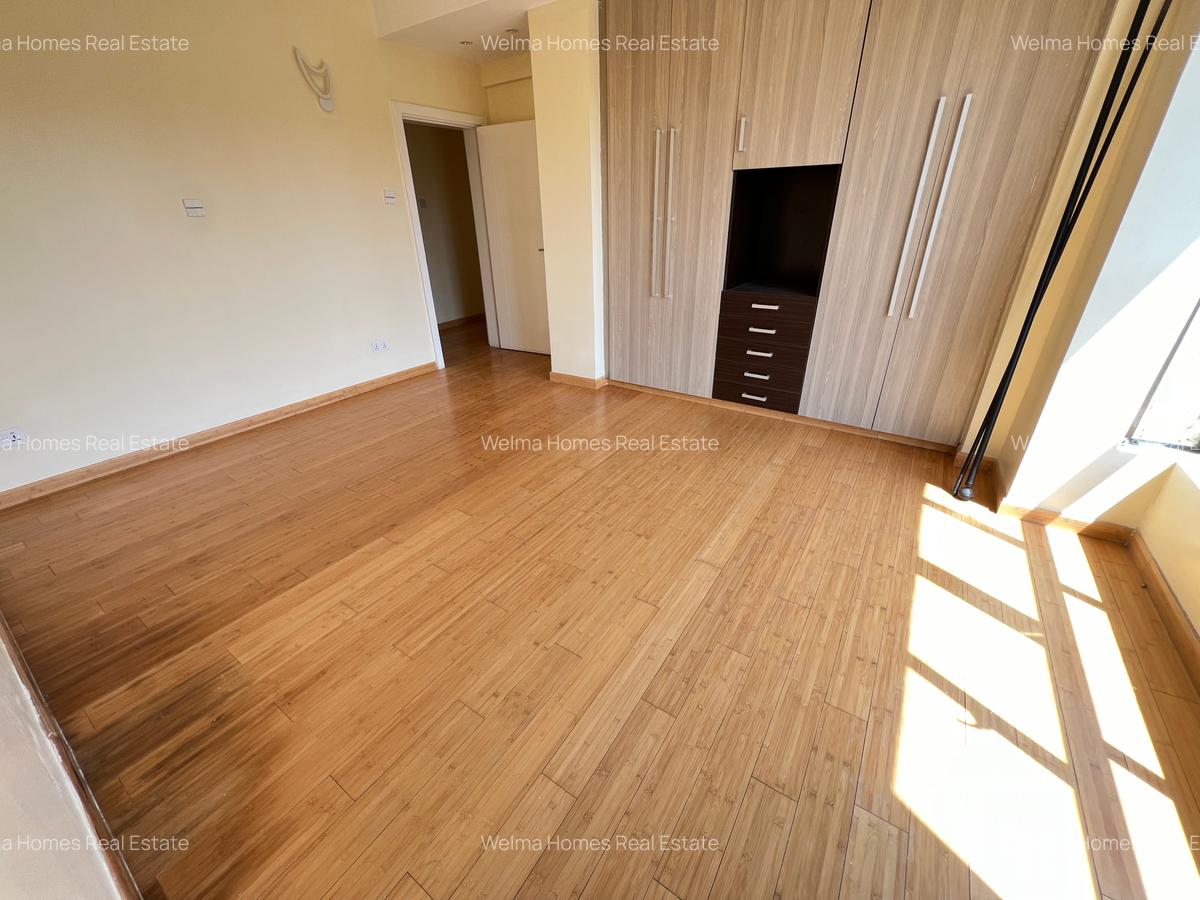 4 Bed Apartment with En Suite in Kileleshwa - 12