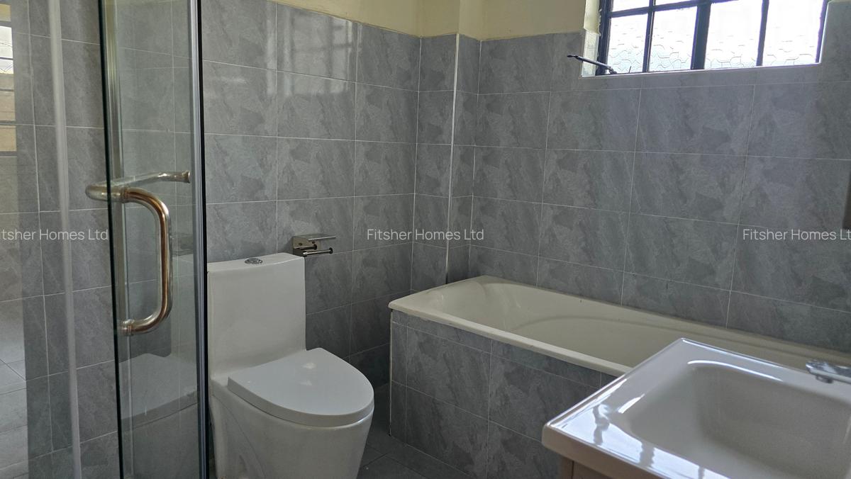 3 Bed Apartment with En Suite in Thika Road - 13
