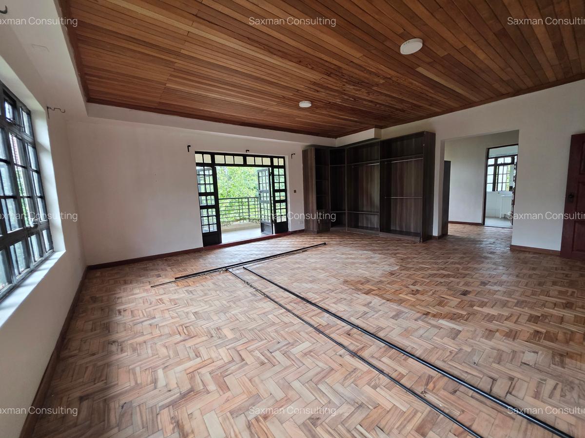 5 Bed House with En Suite in Karen - 9