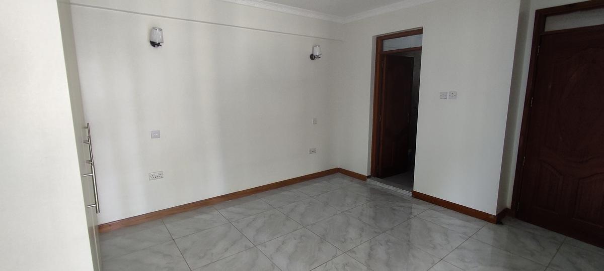 Serviced 2 Bed Apartment with En Suite in Westlands Area - 5