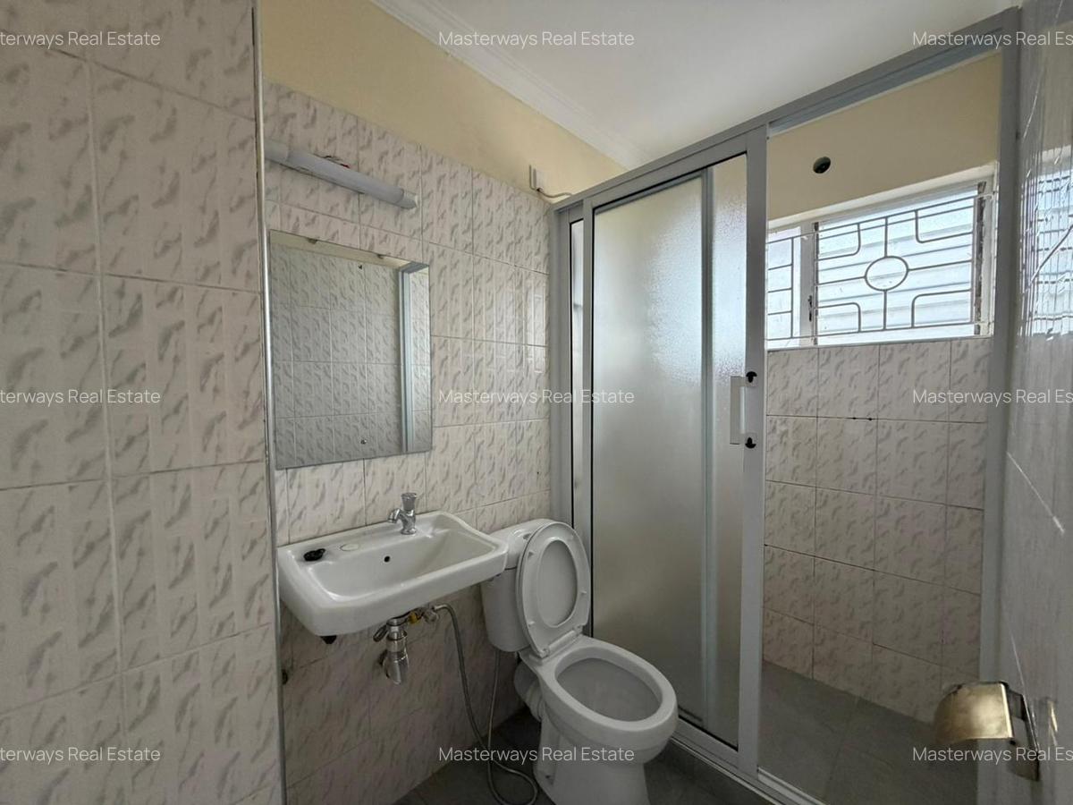 4 Bed House with En Suite in South B - 18