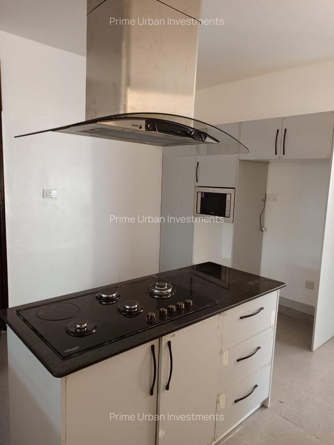 4 Bed Townhouse with En Suite in Shanzu - 4