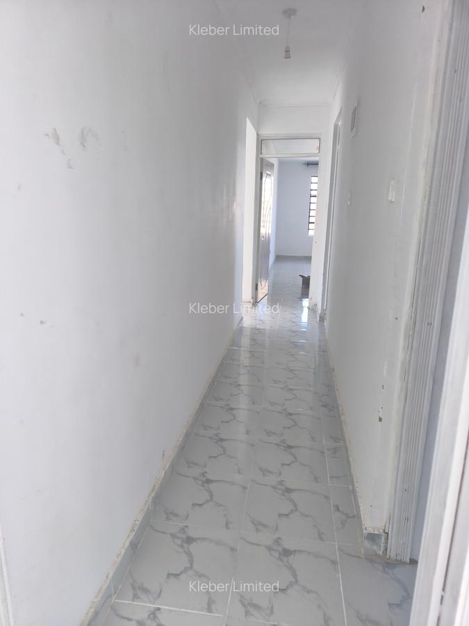 3 Bed House with En Suite in Kitengela - 14