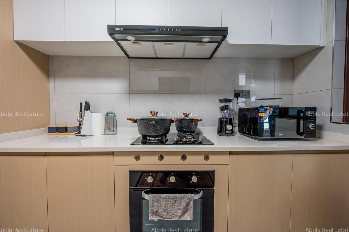 Serviced 2 Bed Apartment with En Suite in Riverside - 7