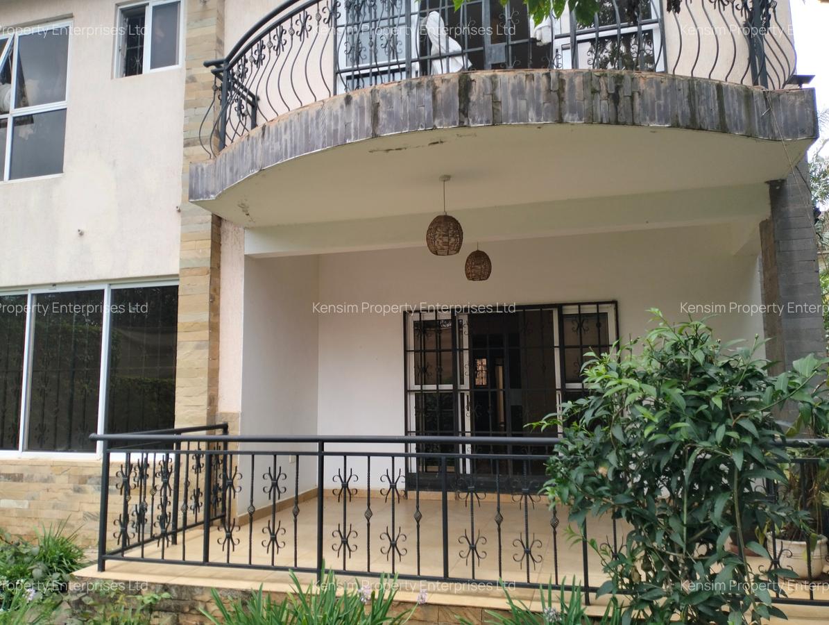 5 Bed Townhouse with En Suite in Spring Valley - 19