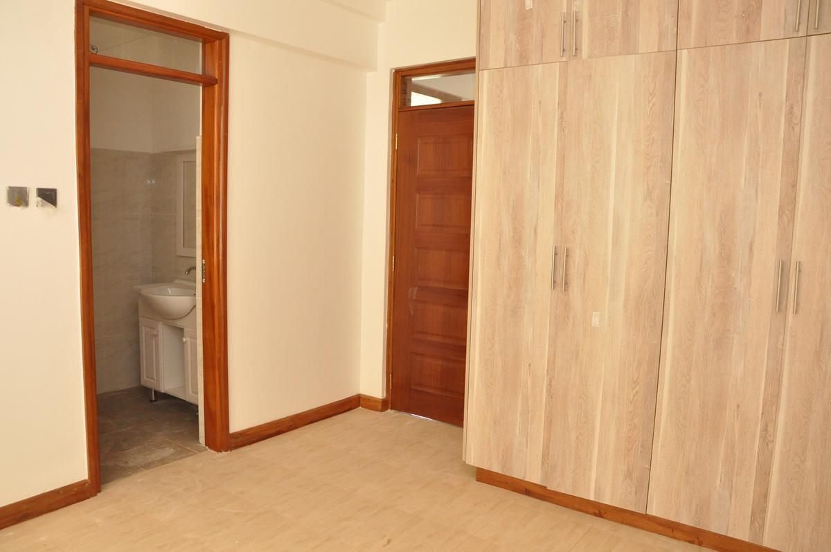 3 Bed Apartment with En Suite at Kiambu Road - 16