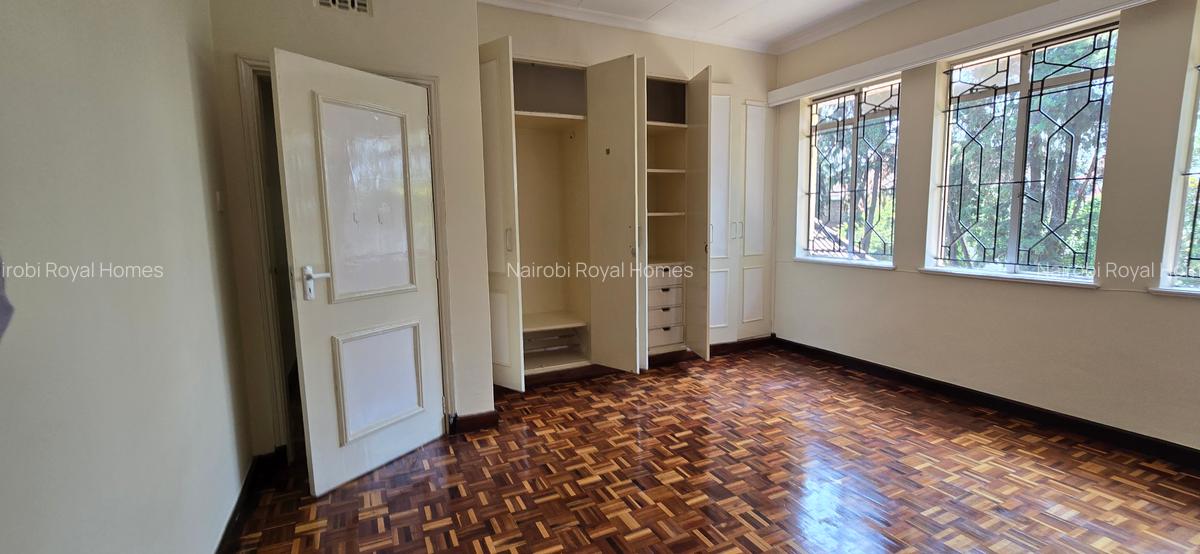 5 Bed House with En Suite at Gigiri Road - 5