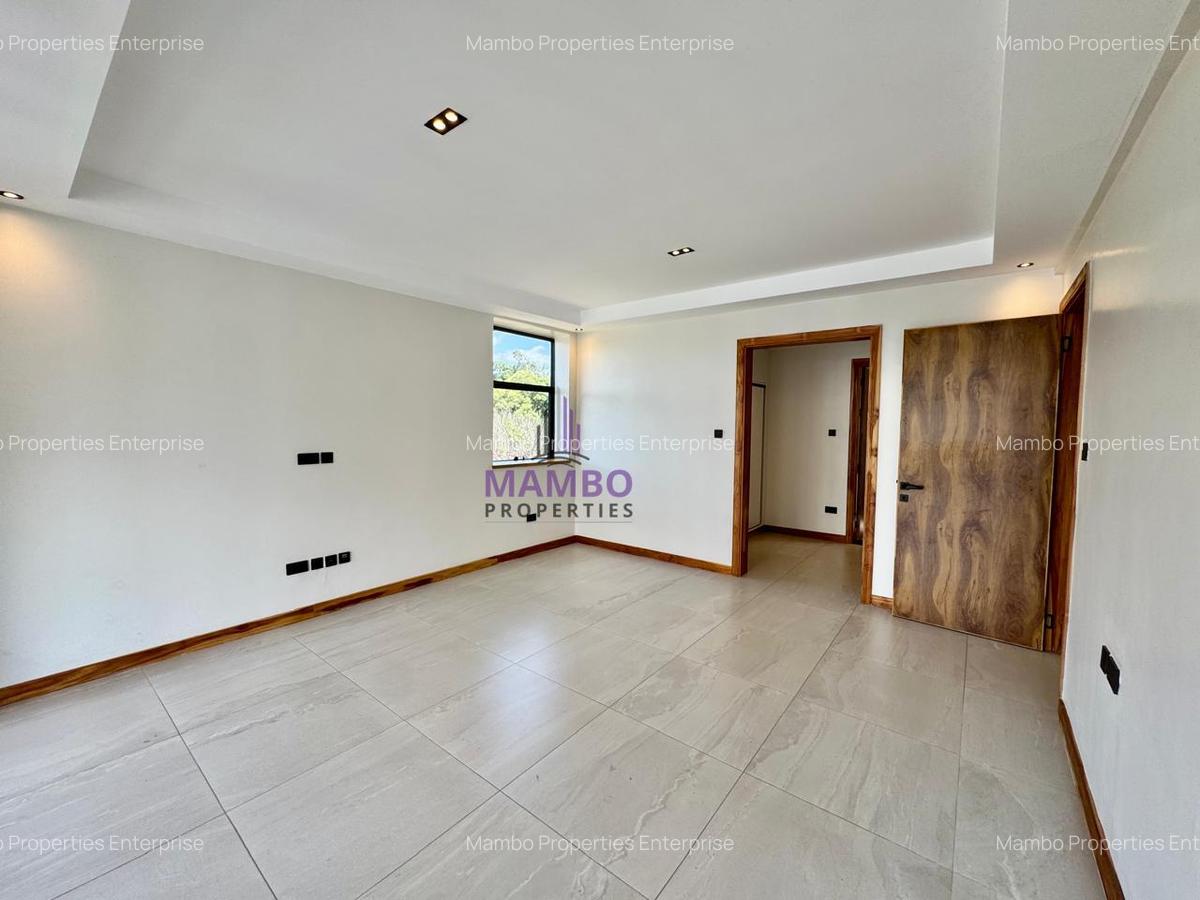 3 Bed Apartment with En Suite at Peponi Rd - 14