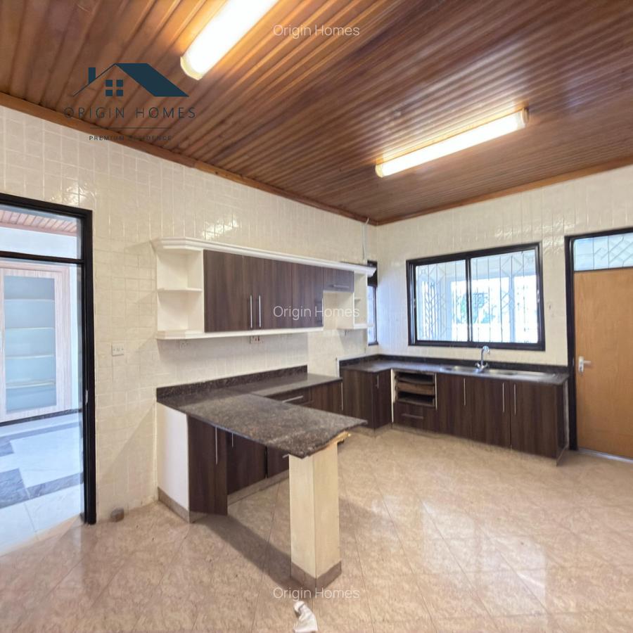 4 Bed Apartment with En Suite at Westlands - 4