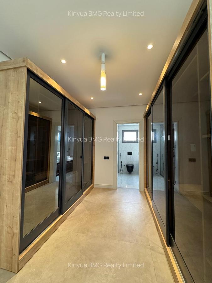 3 Bed Apartment with En Suite in Nyali Area - 2