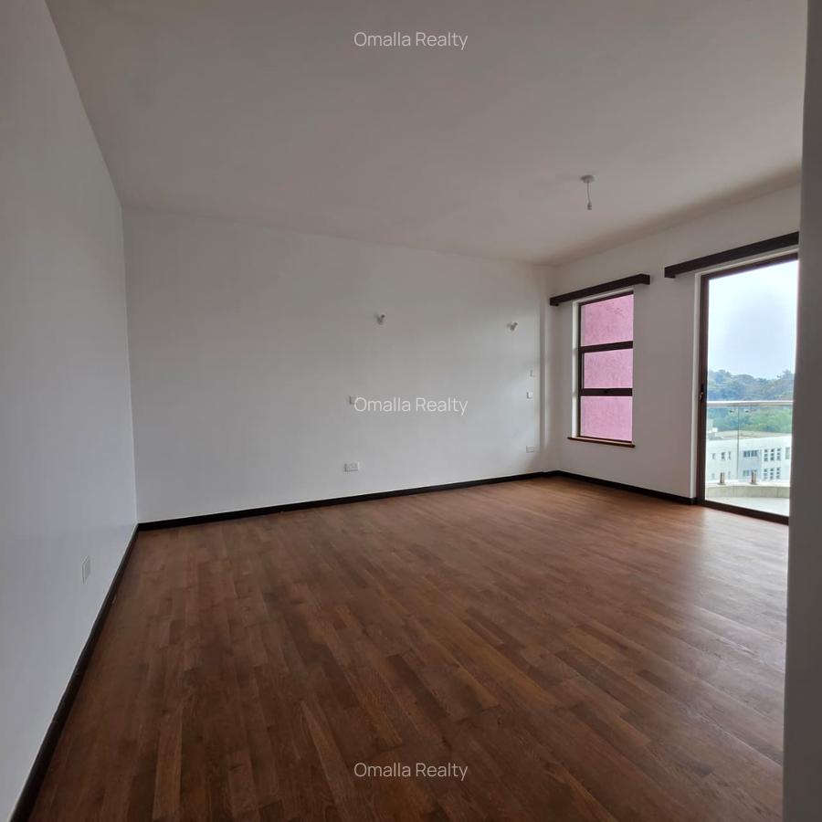 4 Bed Townhouse with En Suite in Westlands Area - 19