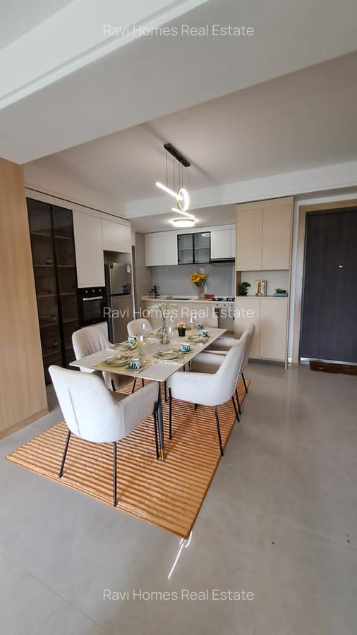 3 Bed Apartment with En Suite in Riverside - 3