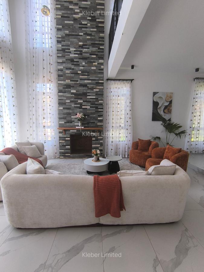 4 Bed Villa with En Suite at Muhuri Road Off Waiyaki Way - 2