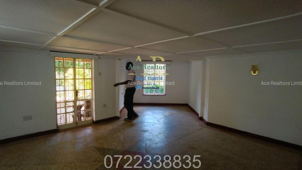 6 Bed House with En Suite at Old Muthaiga Nairobi - 10