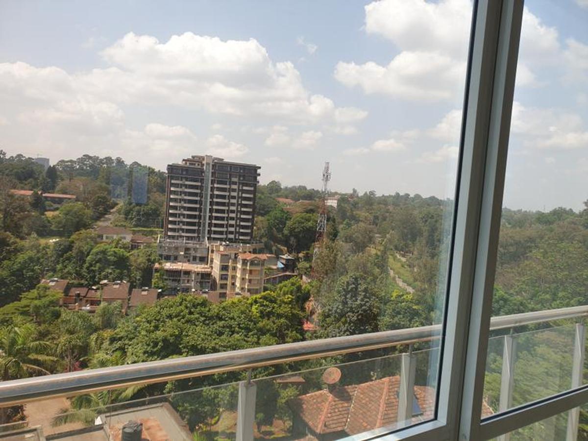 2 Bed Apartment with En Suite in Westlands Area - 8