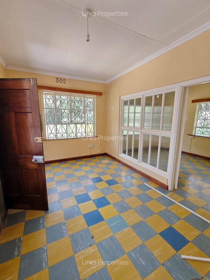 3 Bed House with En Suite at Bogani Road - 9