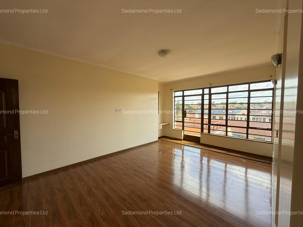 4 Bed Villa with En Suite in Kiambu Road - 10