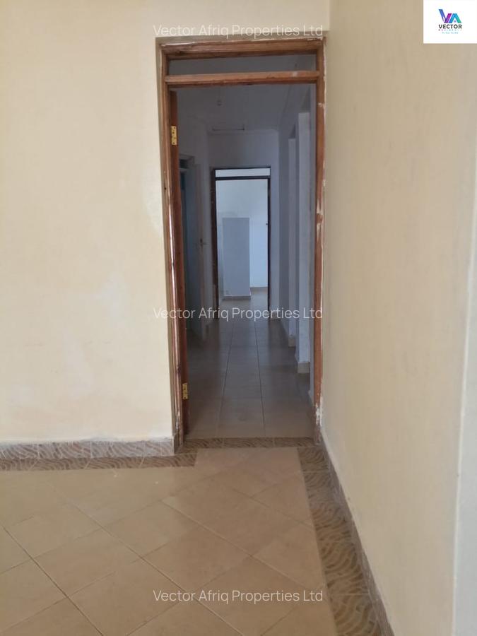 4 Bed House with En Suite in Syokimau - 16