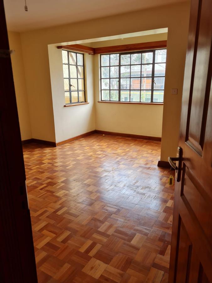 5 Bed Townhouse with En Suite in Kileleshwa - 5