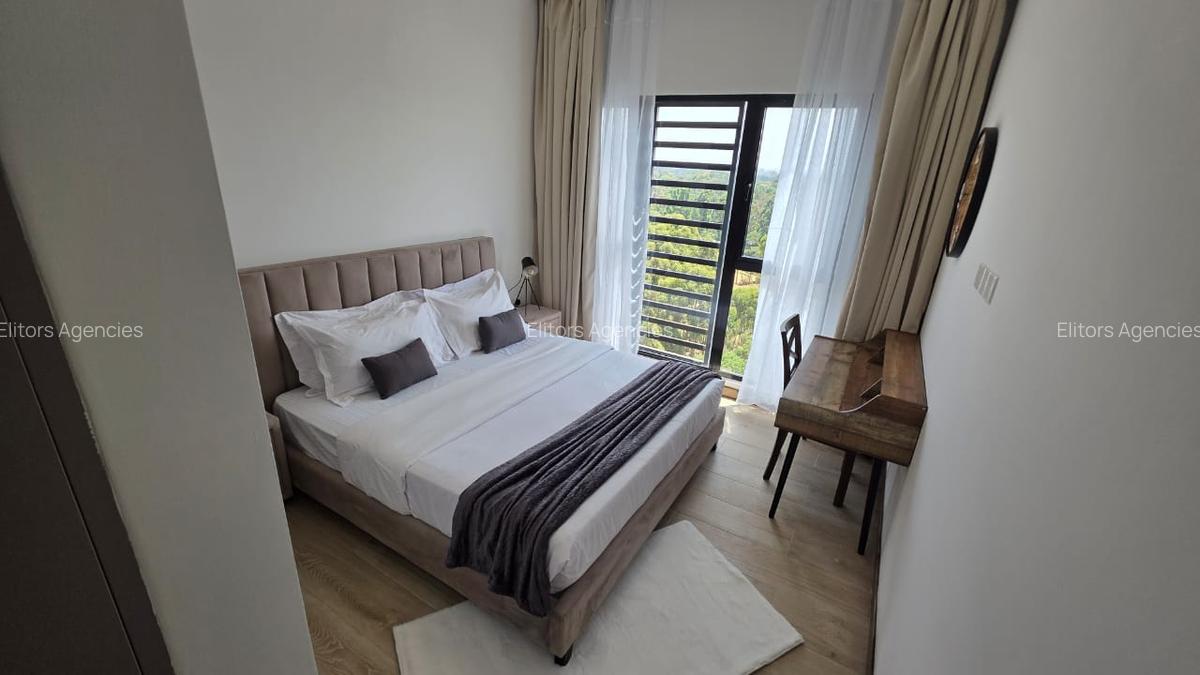 Serviced 2 Bed Apartment with En Suite at Two Rivers - 7