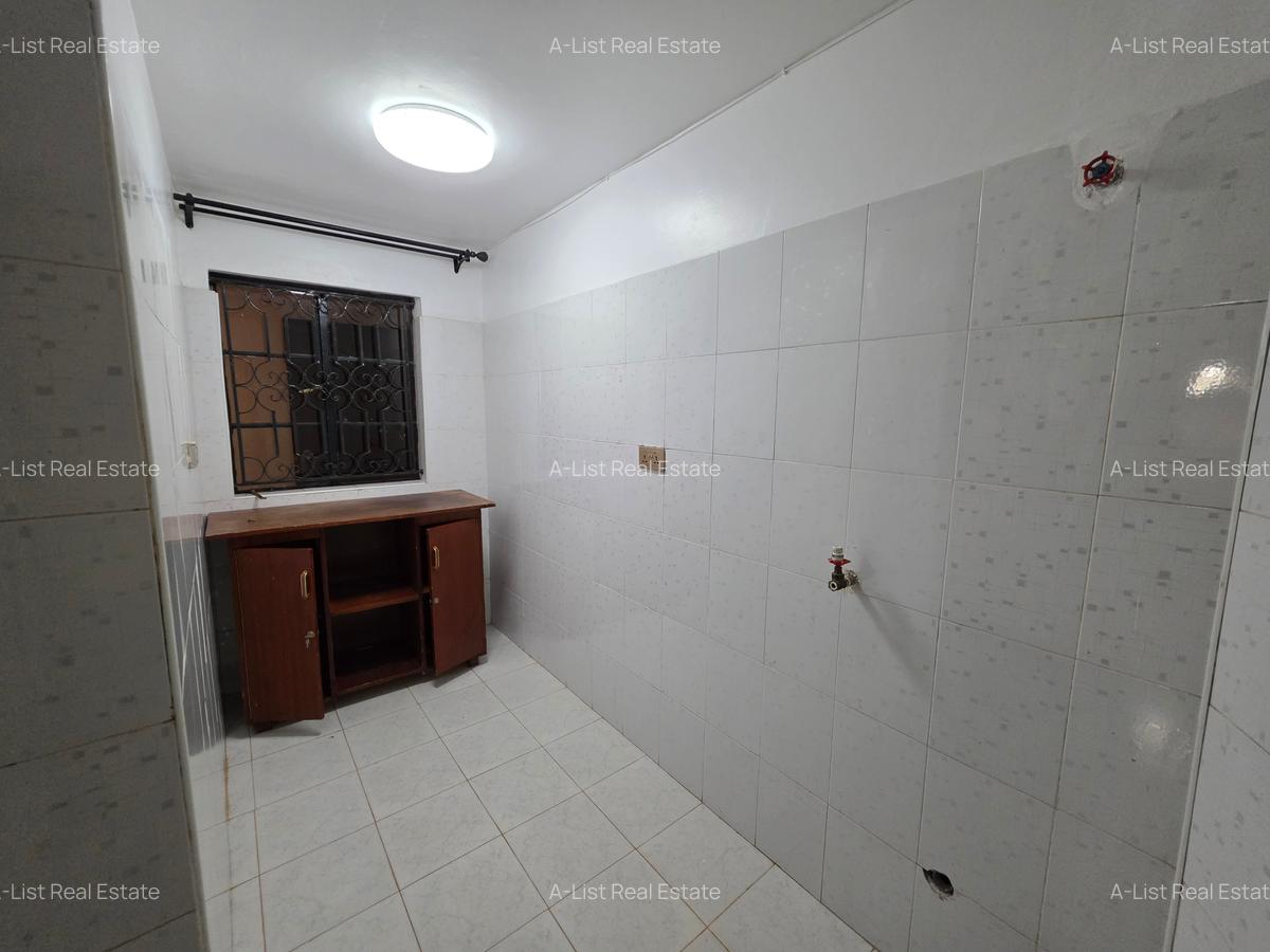 5 Bed Townhouse with En Suite at Kitisuru Road - 13