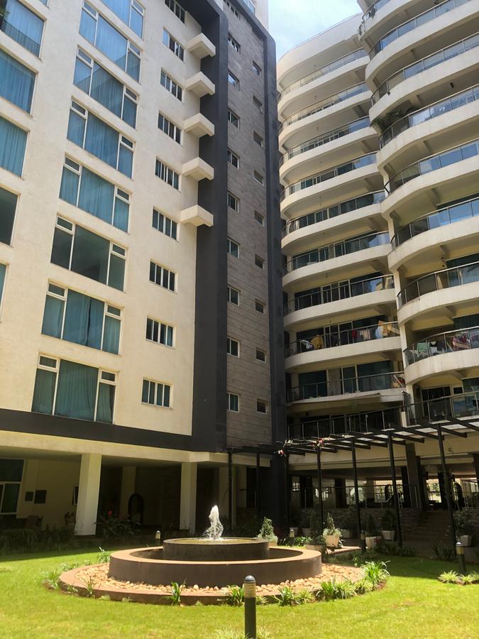 3 Bed Apartment with En Suite at Riverside Drive - 19