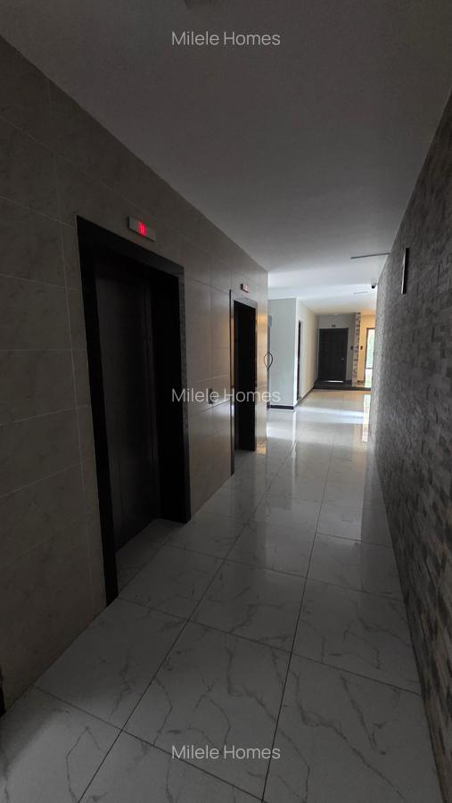 Serviced 3 Bed Apartment with En Suite at Riverside Drive - 4