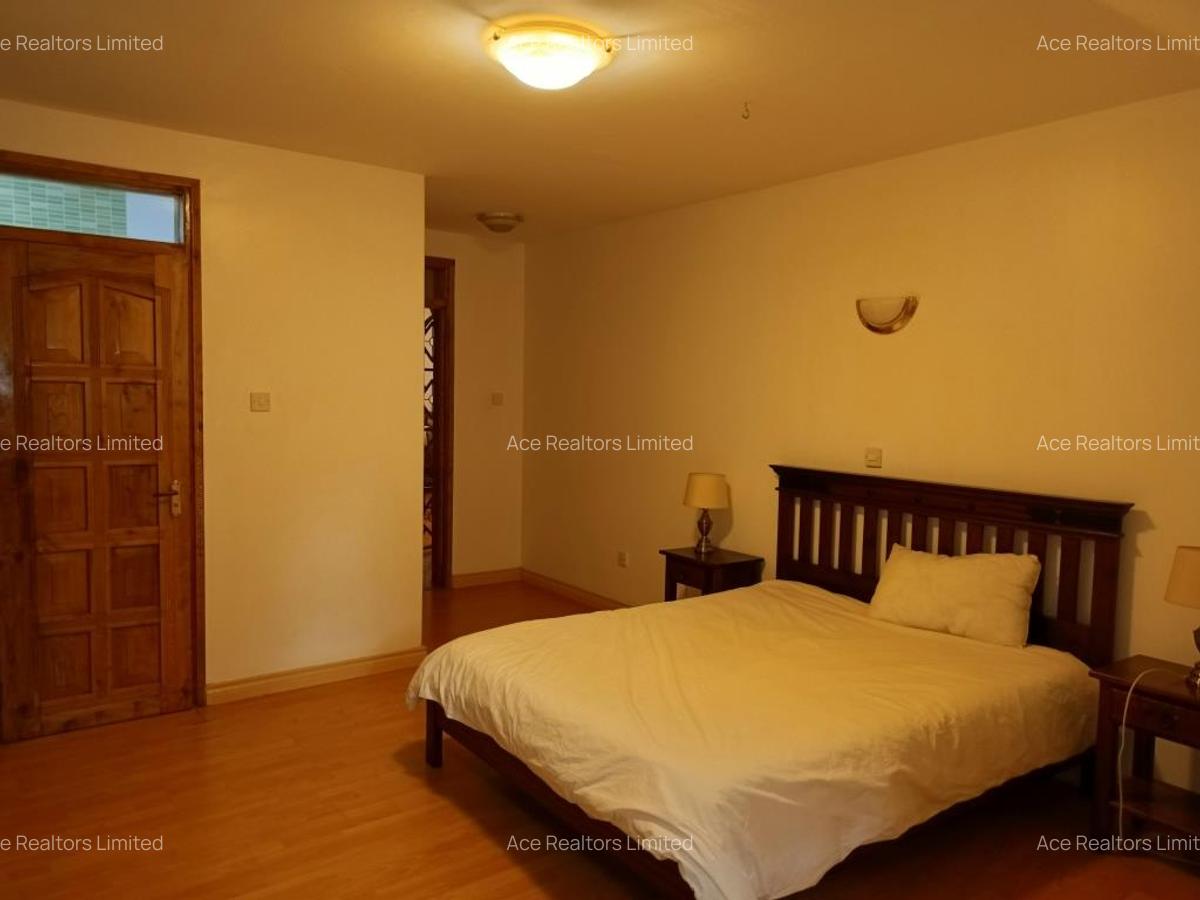 Furnished 3 Bed Apartment with En Suite at Brookeside Estate - 15