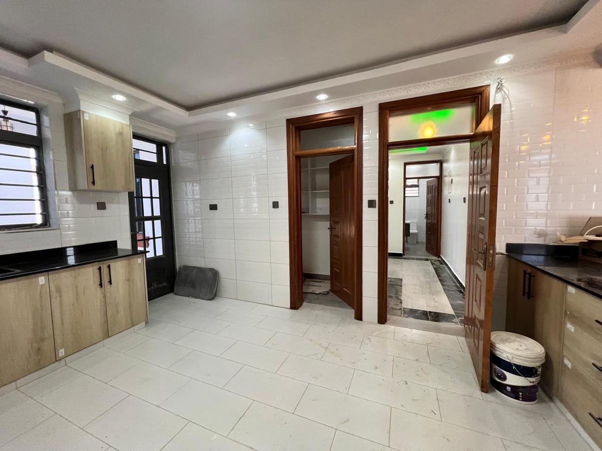 4 Bed House with En Suite in Ruiru - 4