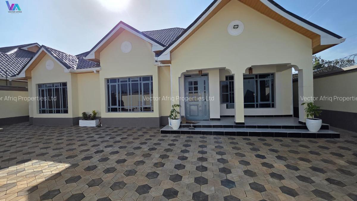 3 Bed House with En Suite in Ruiru - 1