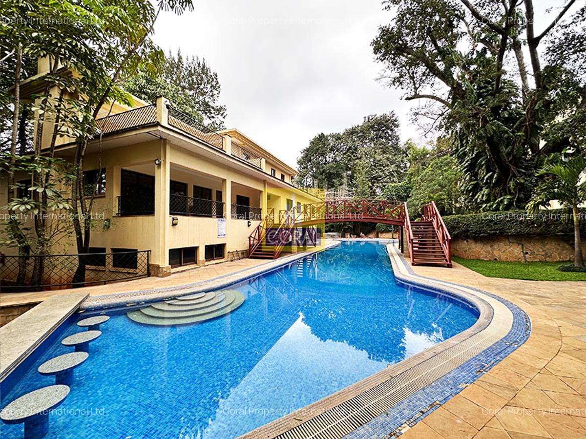 4 Bed Apartment with En Suite in Riverside - 1