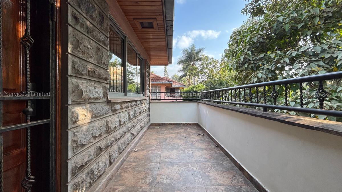 4 Bed Villa with En Suite in Runda - 10