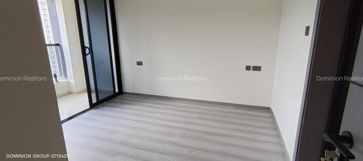 1 Bed Apartment with En Suite in Parklands - 7